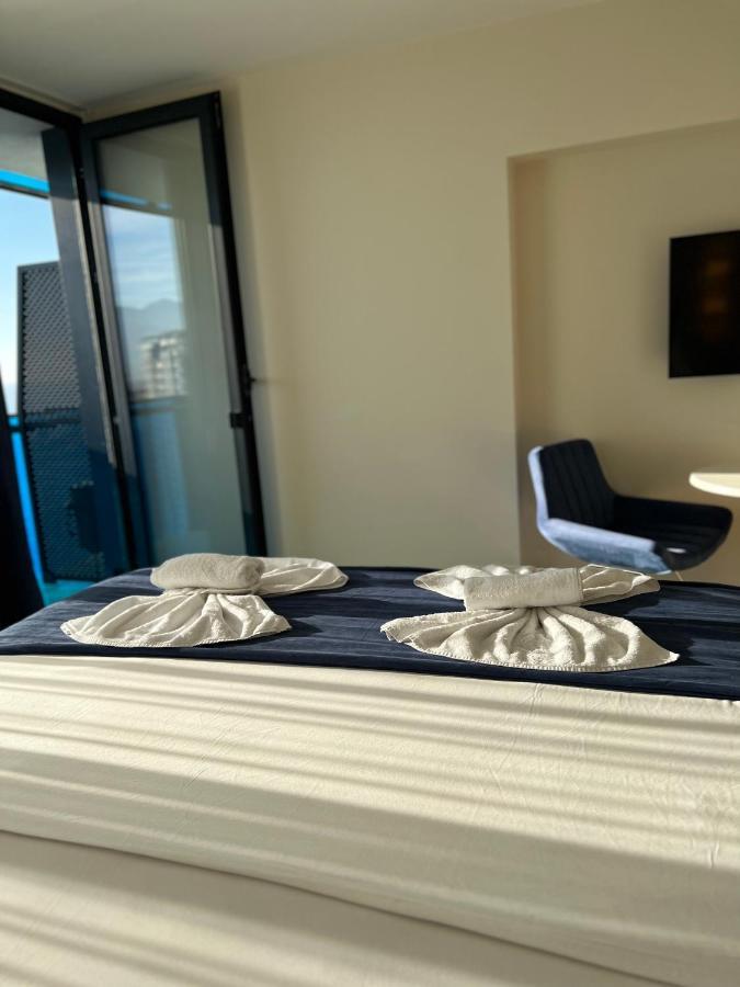 Orbi City Aparthotel Black Sea View Batumi Ngoại thất bức ảnh