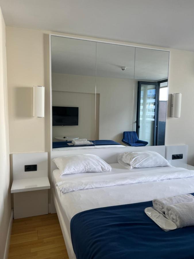 Orbi City Aparthotel Black Sea View Batumi Ngoại thất bức ảnh