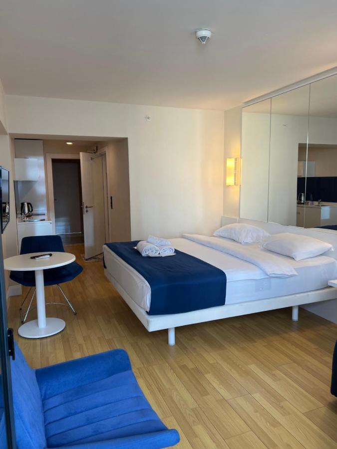 Orbi City Aparthotel Black Sea View Batumi Ngoại thất bức ảnh