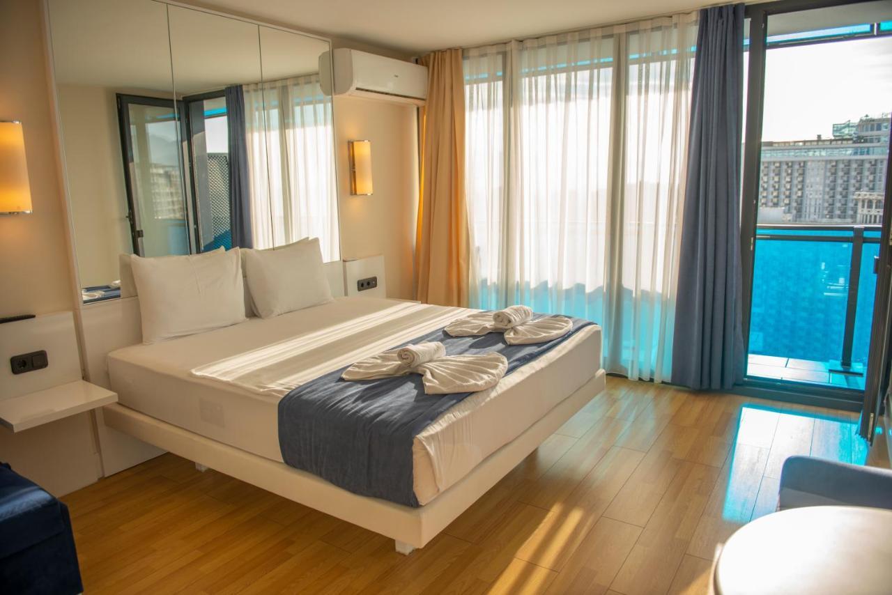 Orbi City Aparthotel Black Sea View Batumi Ngoại thất bức ảnh