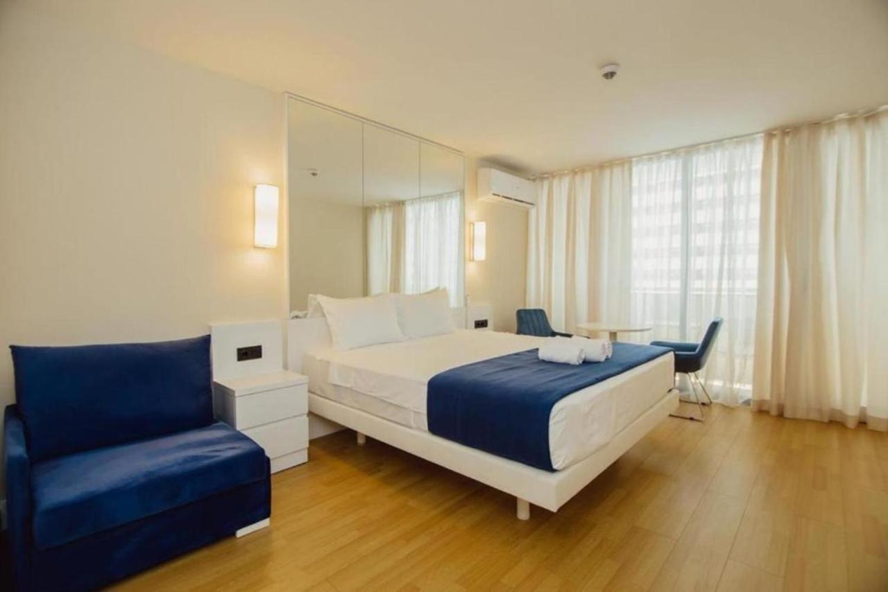 Orbi City Aparthotel Black Sea View Batumi Ngoại thất bức ảnh