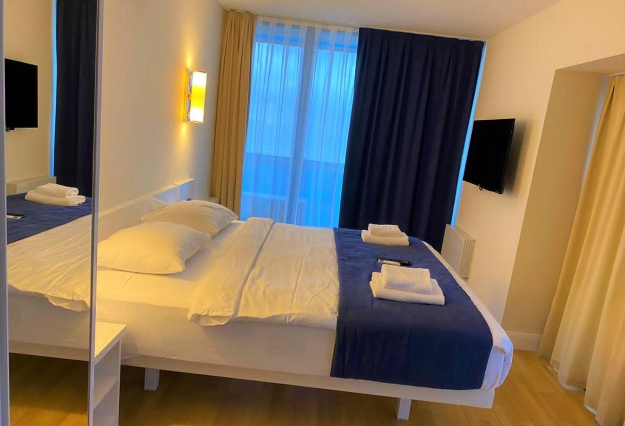 Orbi City Aparthotel Black Sea View Batumi Ngoại thất bức ảnh